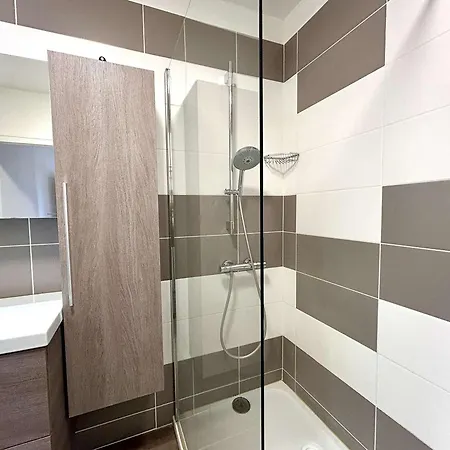 Apartamento T3 Face A Avec Terrasse Et Parking Prive, 4 Couchages - Fr-1-245-97