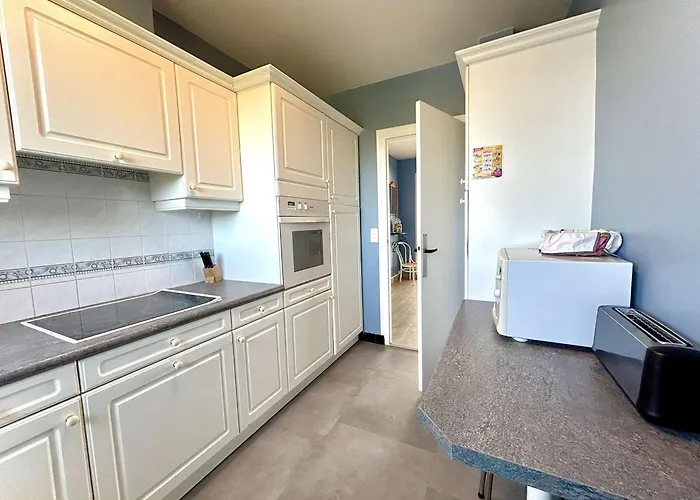 T3 Face A Avec Terrasse Et Parking Prive, 4 Couchages - Fr-1-245-97 * La Baule